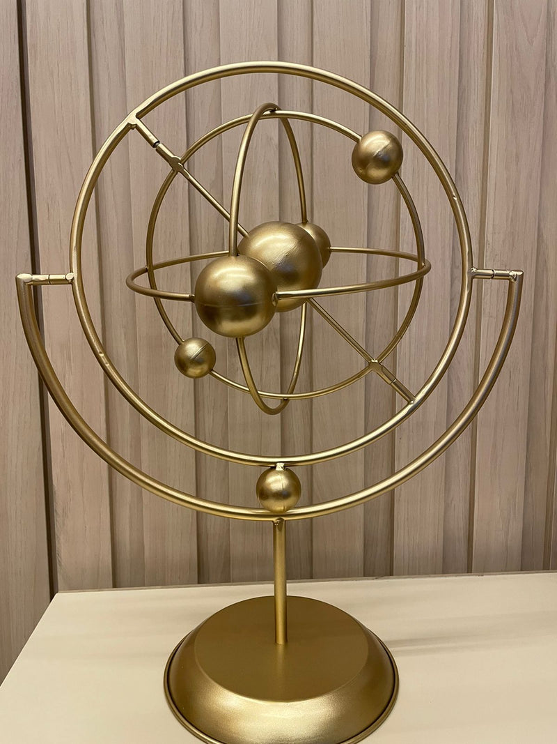 ESCULTURA ÁTOMO